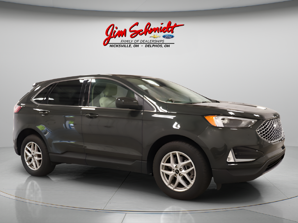 Used 2024 Ford Edge SEL SUV