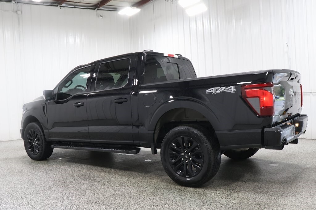 2024 Ford F-150 XLT photo 4