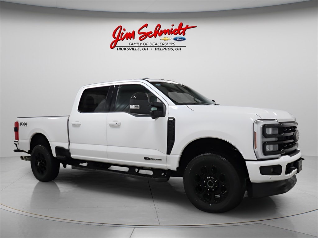 Used 2024 Ford F-250SD Lariat Truck