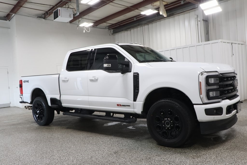 Used 2024 Ford F-250 Super Duty Lariat with VIN 1FT8W2BMXREE19082 for sale in Hicksville, OH