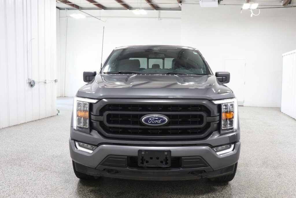 2022 Ford F-150 XLT photo 3