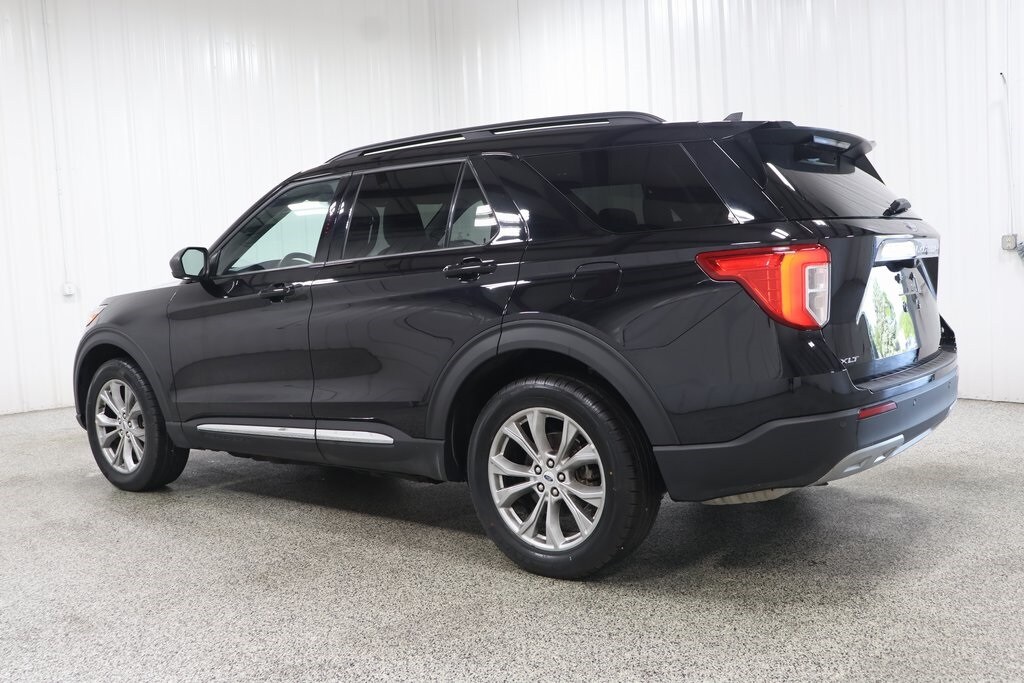 2023 Ford Explorer XLT photo 4