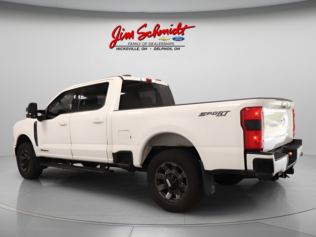 Used 2023 Ford F-250SD Lariat Truck
