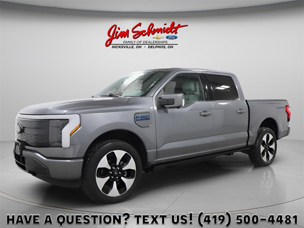 2024 Ford F-150 Lightning Platinum's photo