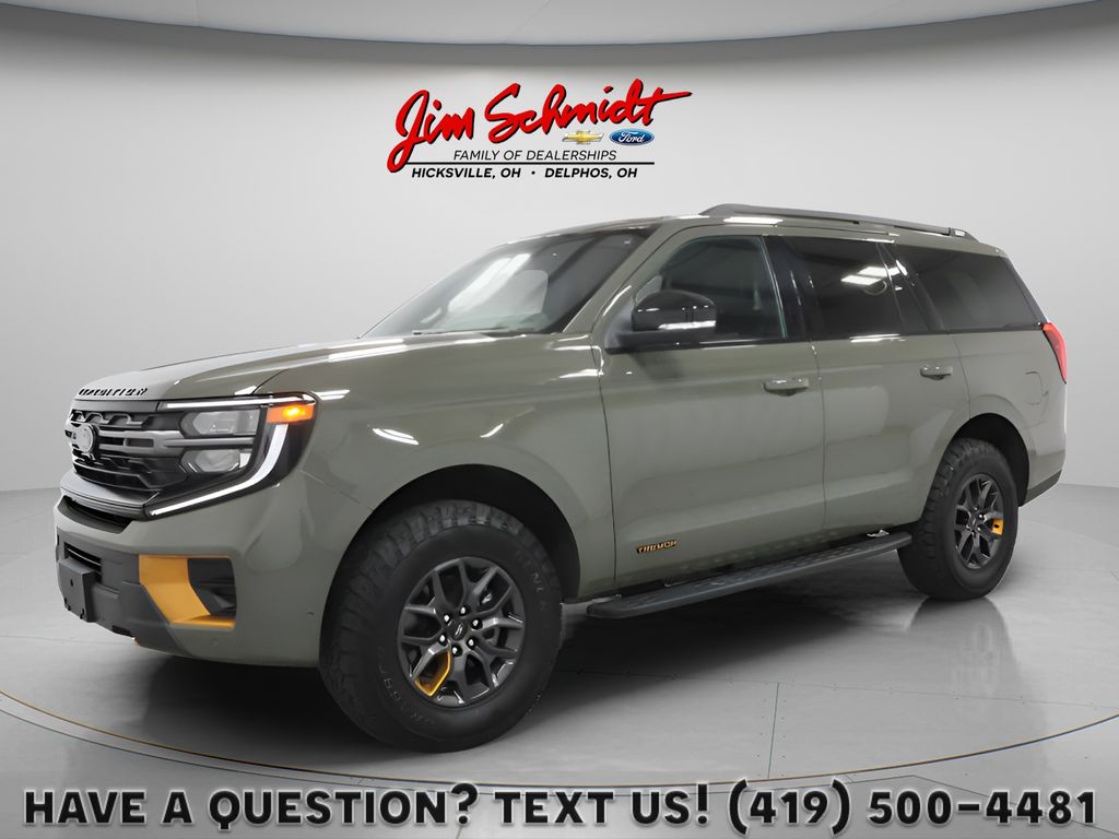 2025 Ford Expedition Tremor's photo