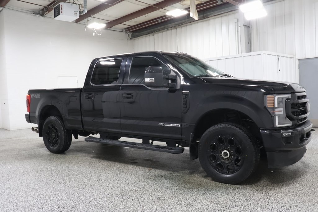 Used 2022 Ford F-250SD Lariat Truck