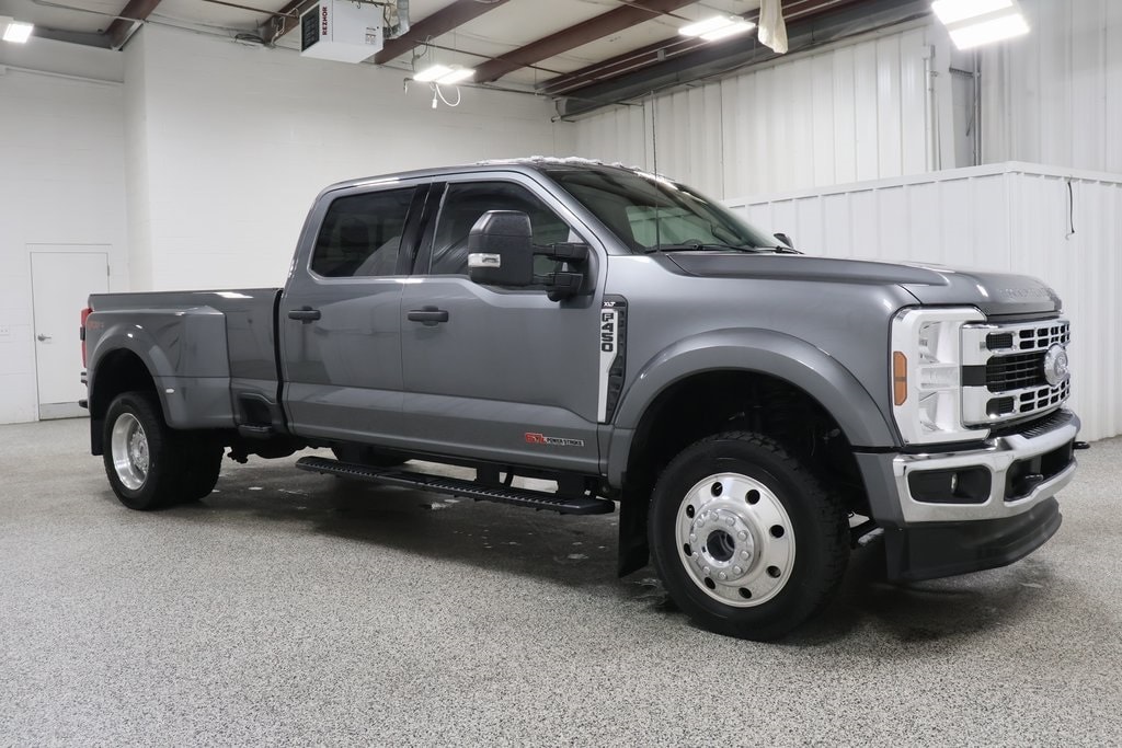 Used 2024 Ford F-450SD XLT Truck