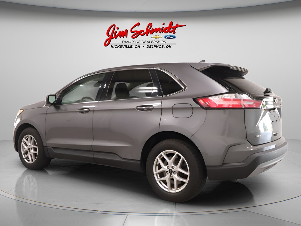 Used 2024 Ford Edge SEL SUV