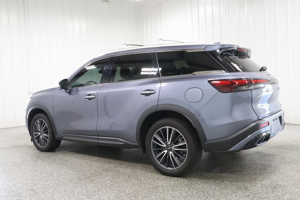 2023 Infiniti QX60 Luxe photo 4