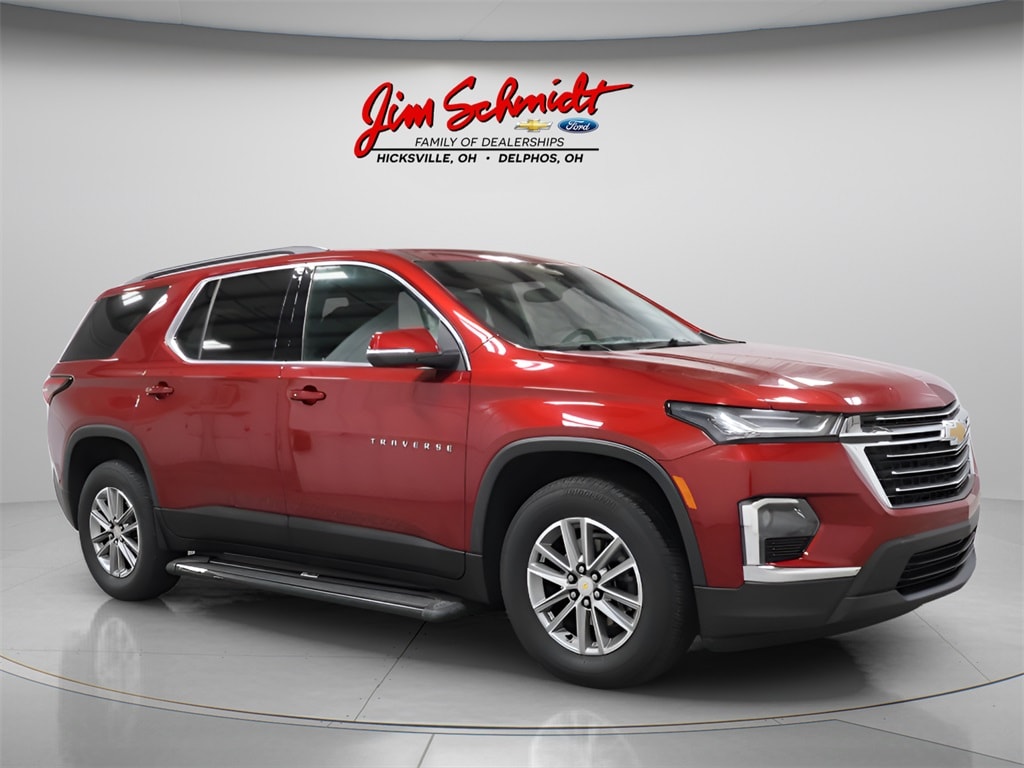 Used 2023 Chevrolet Traverse LT SUV