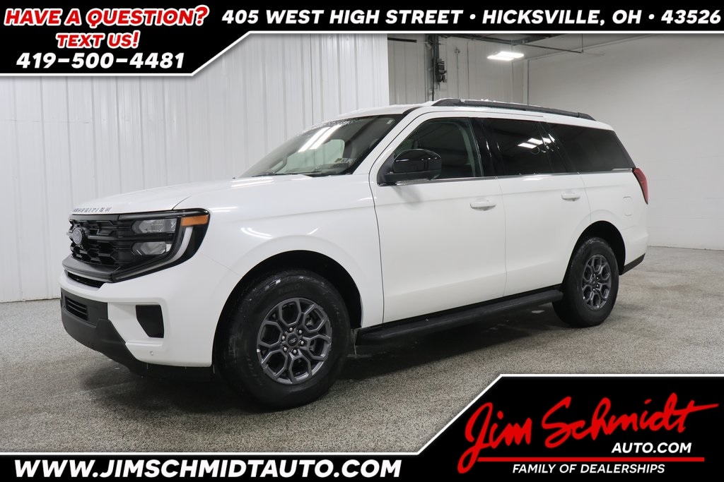 2025 Ford Expedition Active's photo