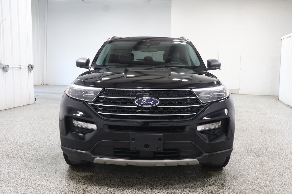 2023 Ford Explorer XLT photo 3