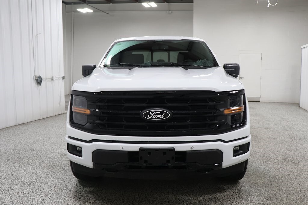 2024 Ford F-150 XLT photo 3