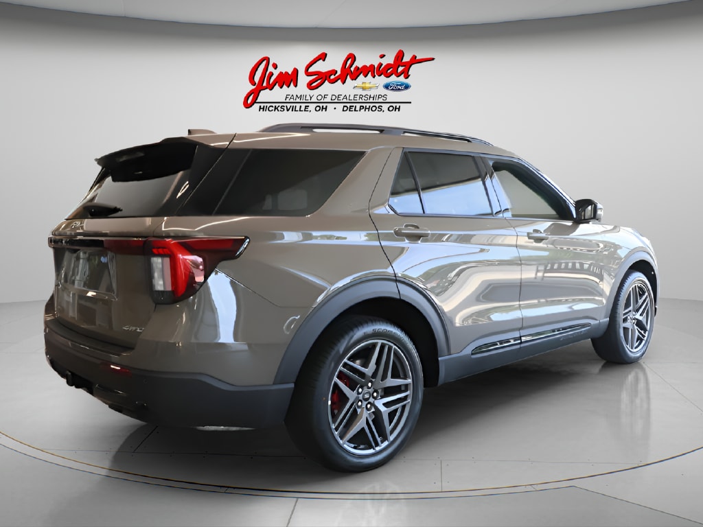 2026 Ford Explorer ST-Line - Photo 6
