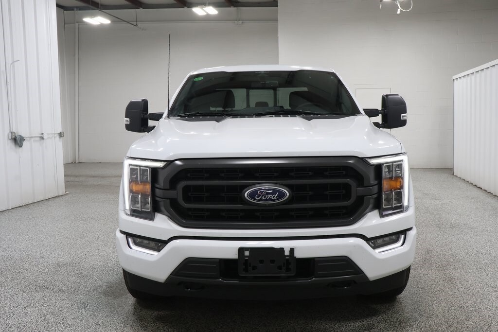 2023 Ford F-150 XLT photo 3