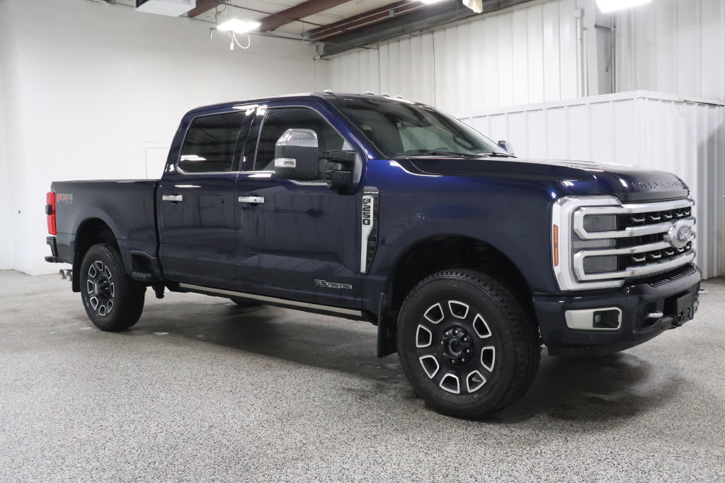 Used 2024 Ford F-250SD Platinum Truck