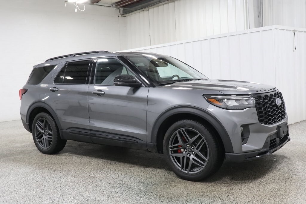 Used 2025 Ford Explorer ST SUV
