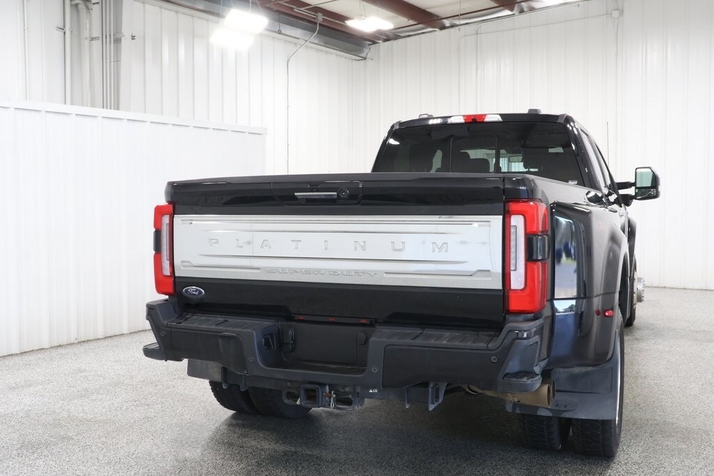 2024 Ford F-450 photo 4