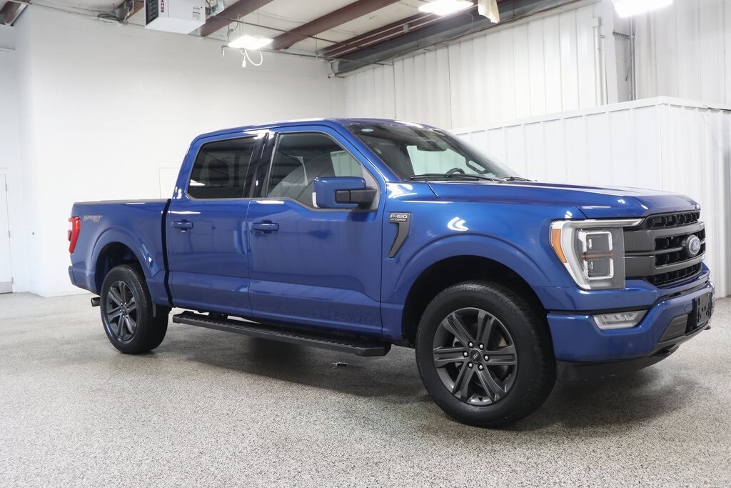2023 Ford F-150 Lariat photo 2