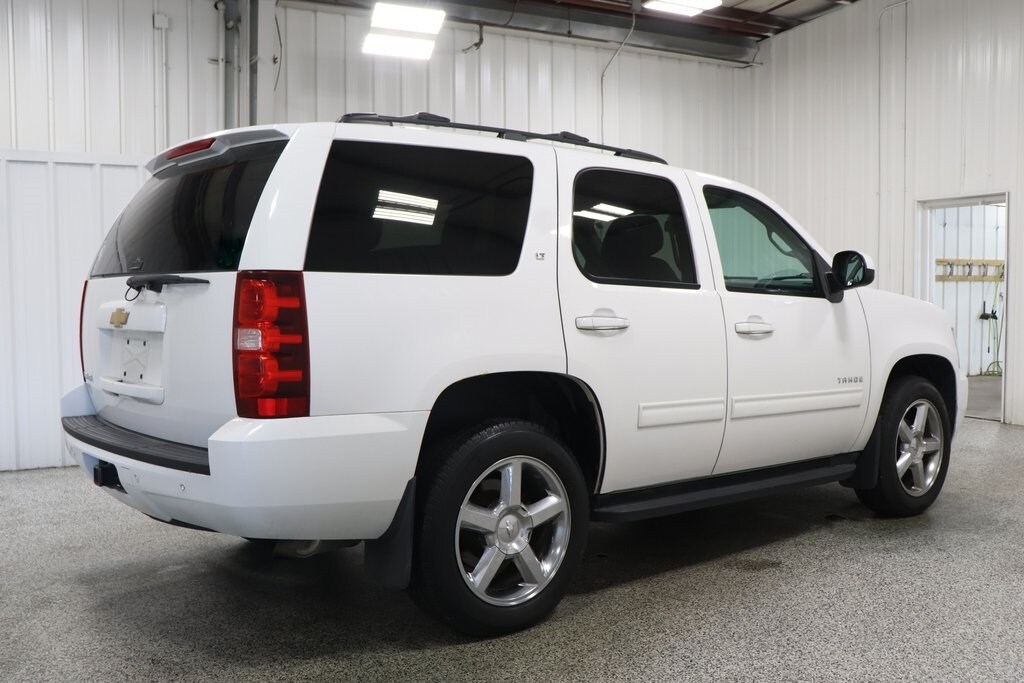 2013 Chevrolet Tahoe LT photo 3