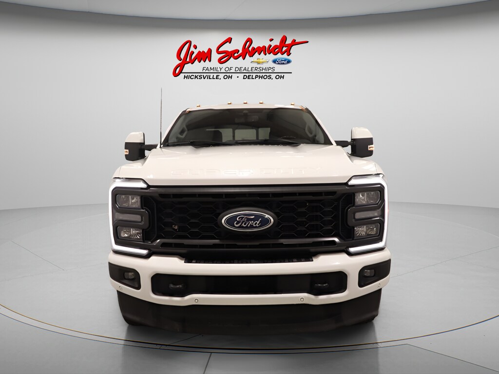 Used 2023 Ford F-250SD Lariat Truck