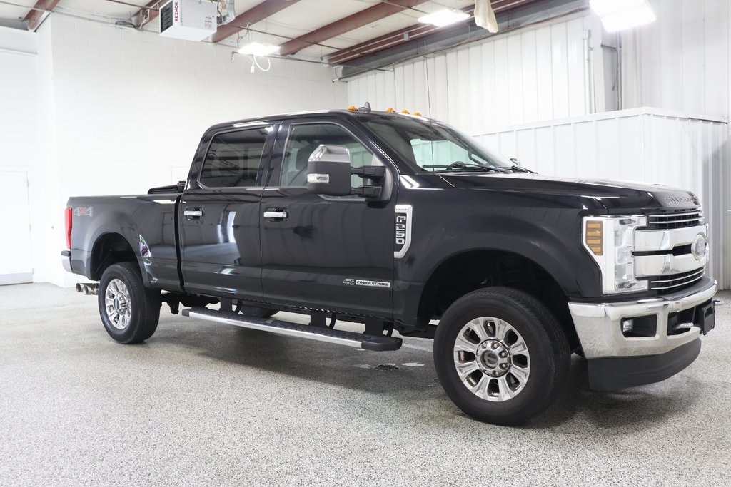 Used 2019 Ford F-250 Super Duty Lariat with VIN 1FT7W2BT8KEE30364 for sale in Hicksville, OH
