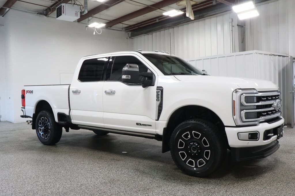 2024 Ford F-250 photo 2
