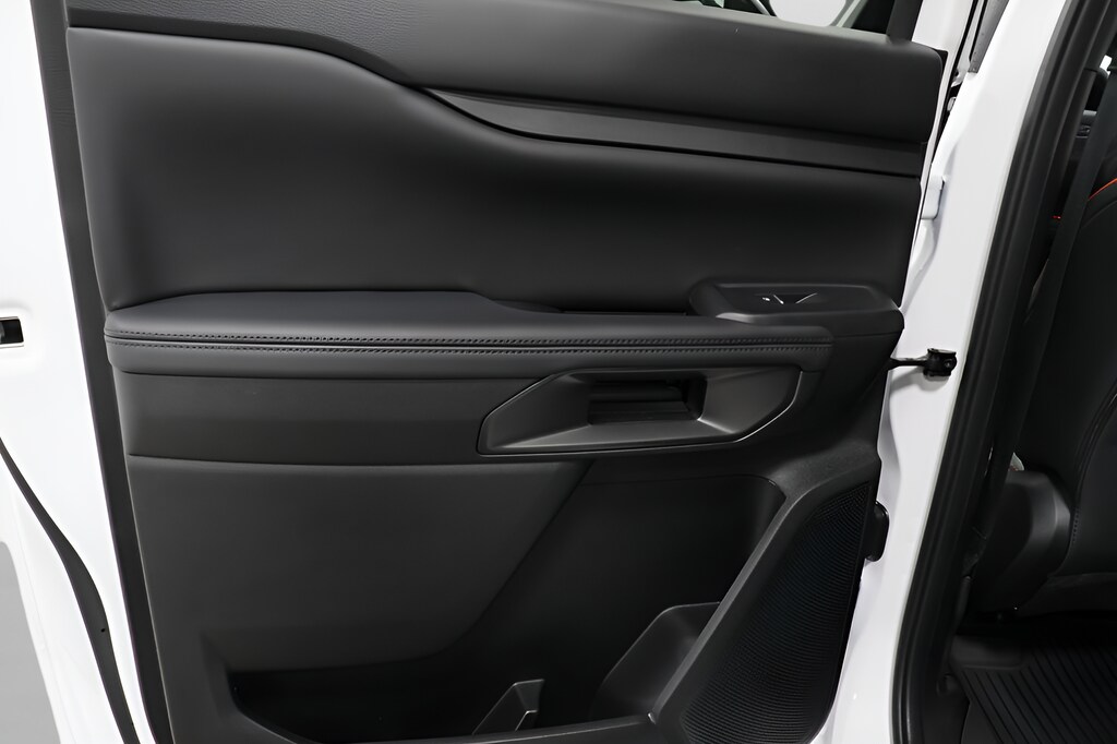 2025 Ford Ranger Raptor - Photo 23