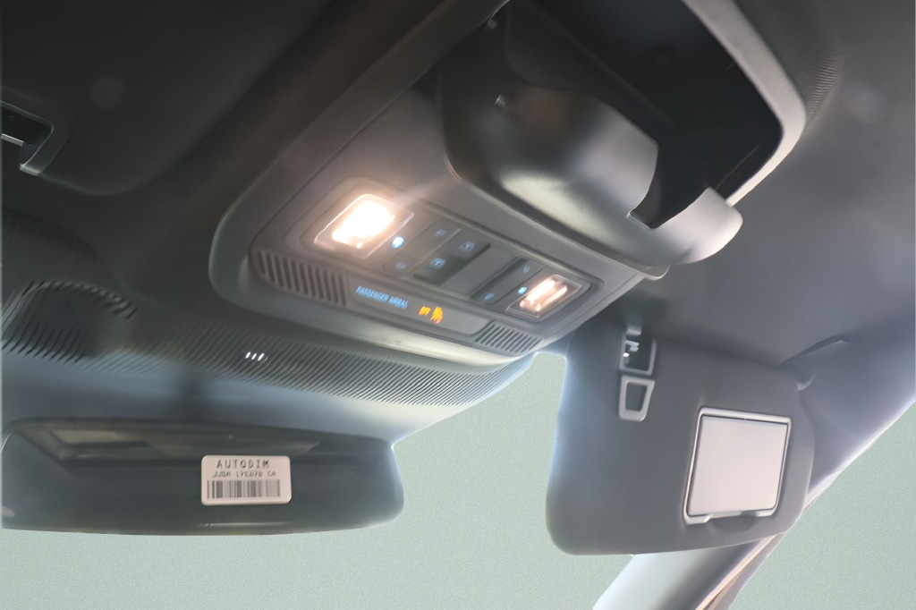 2026 Ford Explorer ST-Line - Photo 12