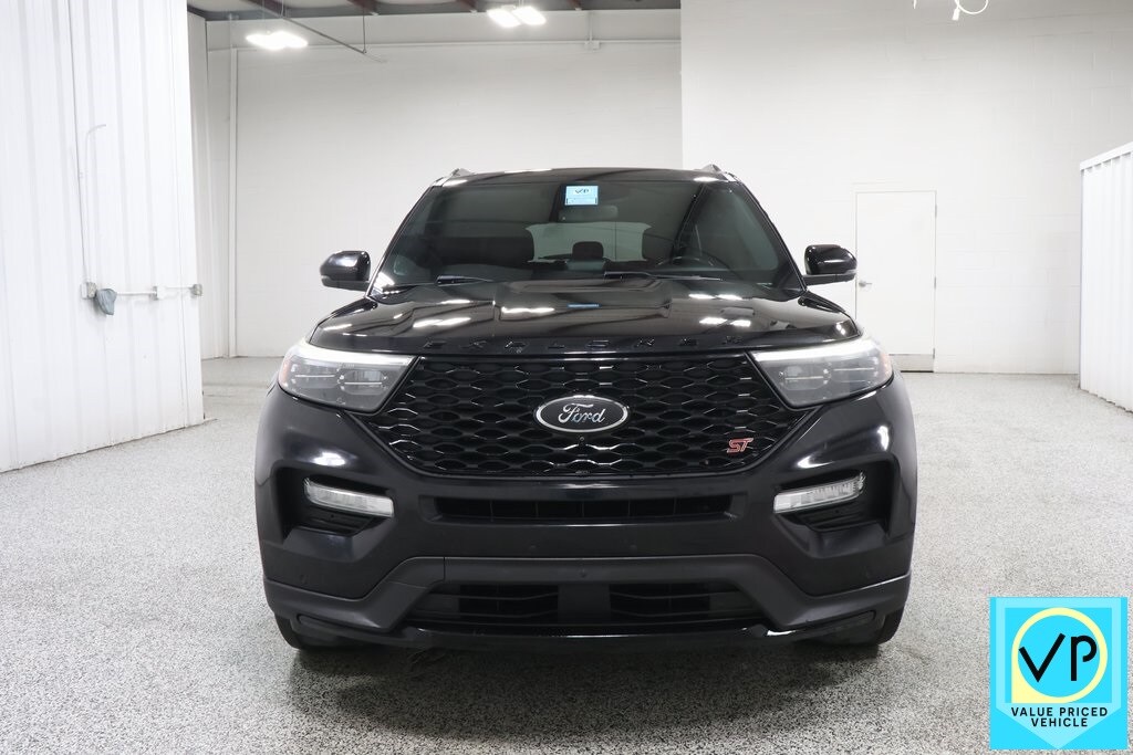 2020 Ford Explorer ST photo 3