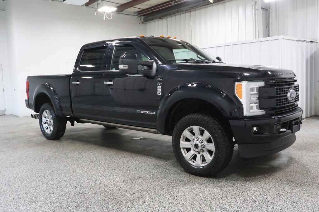 Used 2017 Ford F-250SD Platinum Truck