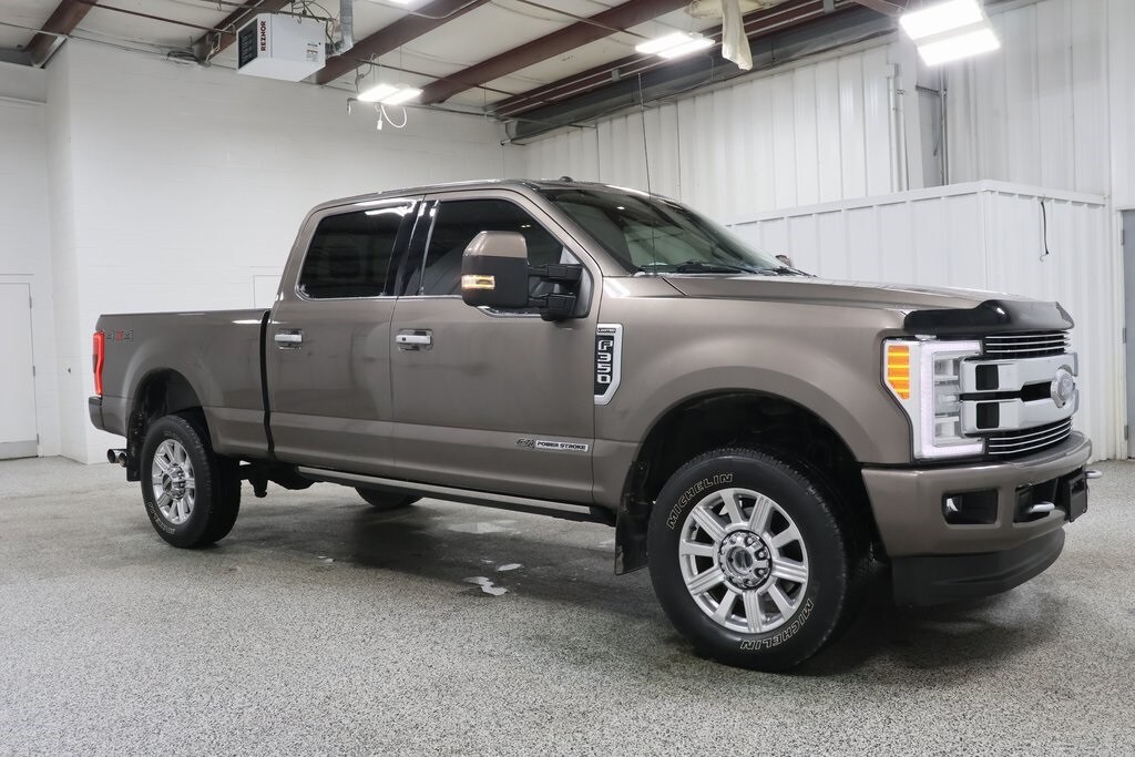 2018 Ford F-350 photo 2