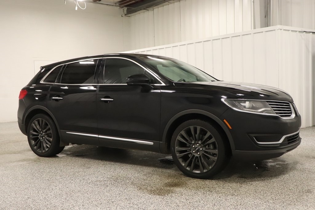 Used 2016 Lincoln MKX Reserve with VIN 2LMTJ8LR8GBL33249 for sale in Hicksville, OH