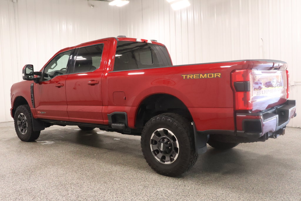 Used 2023 Ford F-250SD Lariat Truck