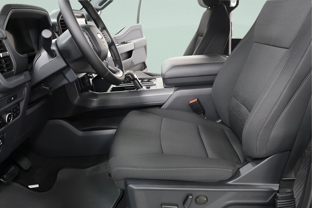 2025 Ford F-150 XLT - Photo 20