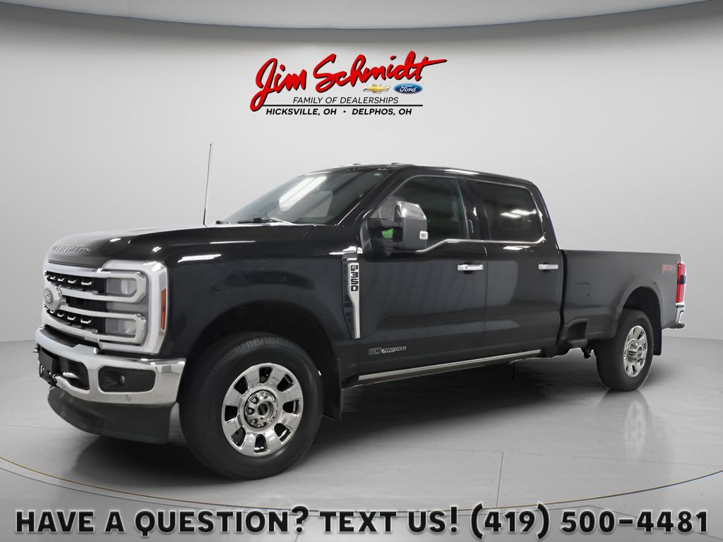 2024 Ford F-350 Lariat 4x4 Crew Cab 176 in SRW's photo