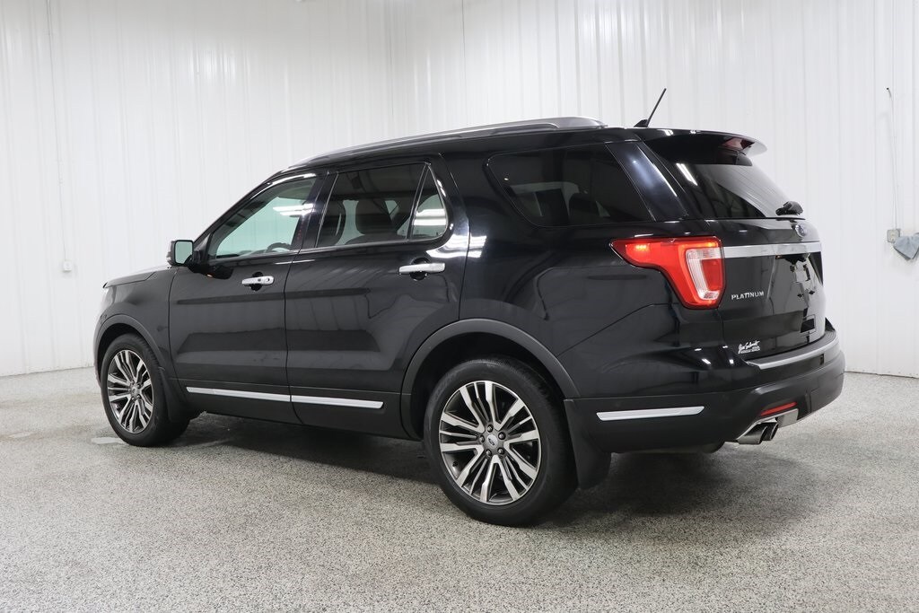 2018 Ford Explorer Platinum photo 4
