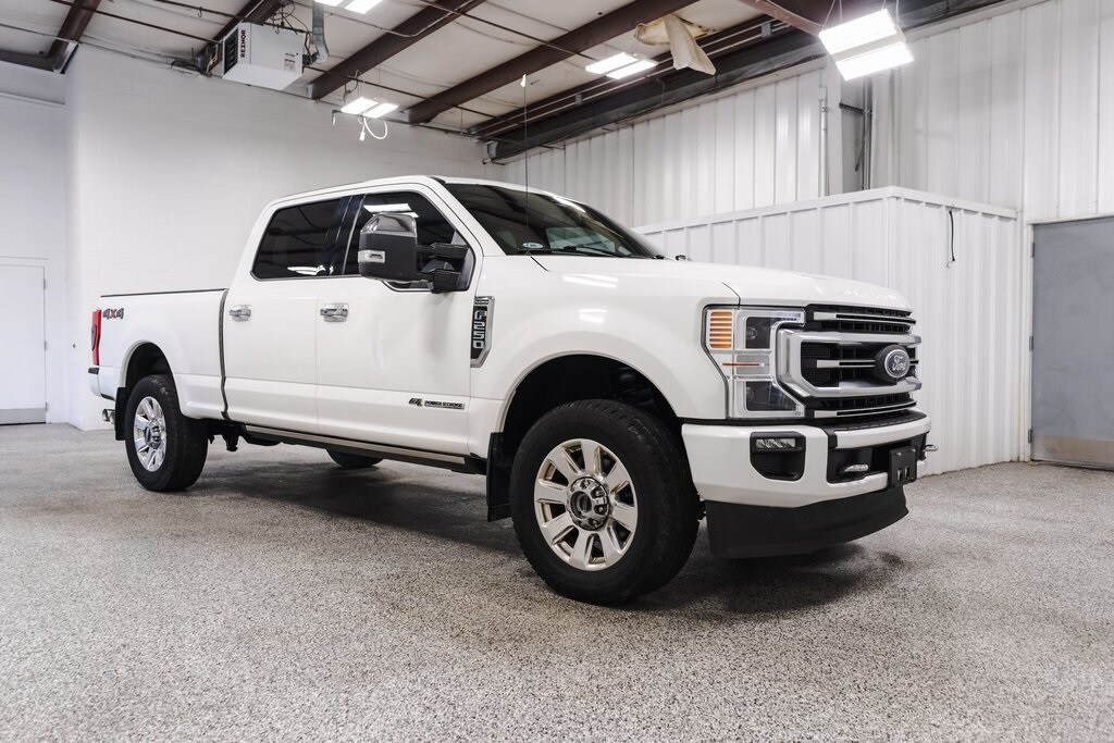 Used 2020 Ford F-250 Super Duty Platinum with VIN 1FT7W2BTXLEE40041 for sale in Hicksville, OH