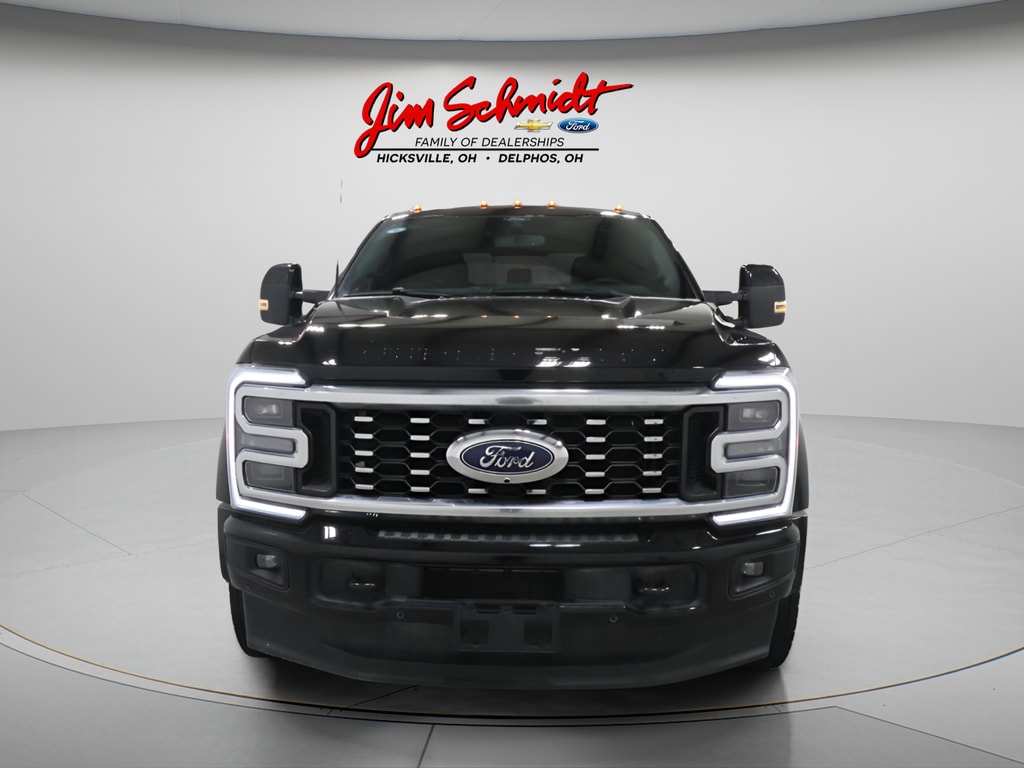 Used 2025 Ford F-450SD Platinum Truck