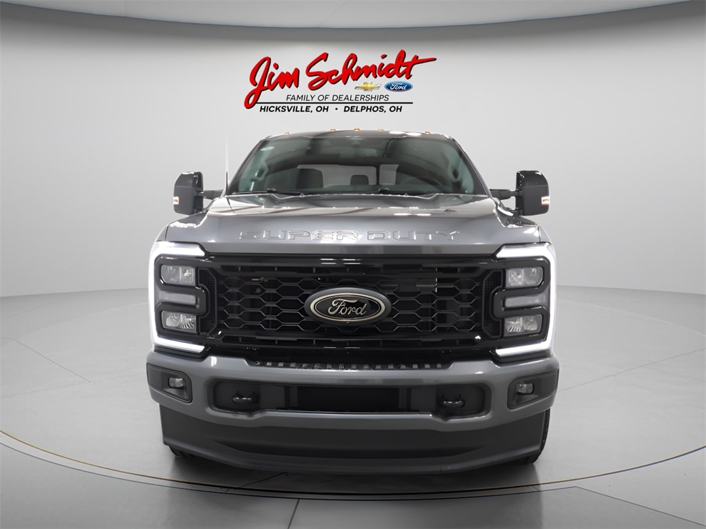New 2026 Ford F-350SD Lariat Truck