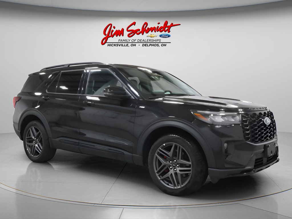 Used 2025 Ford Explorer ST-Line SUV