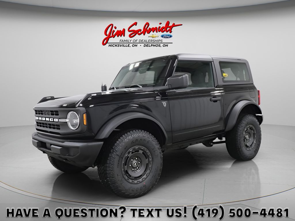 2025 Ford Bronco Base 4x4's photo