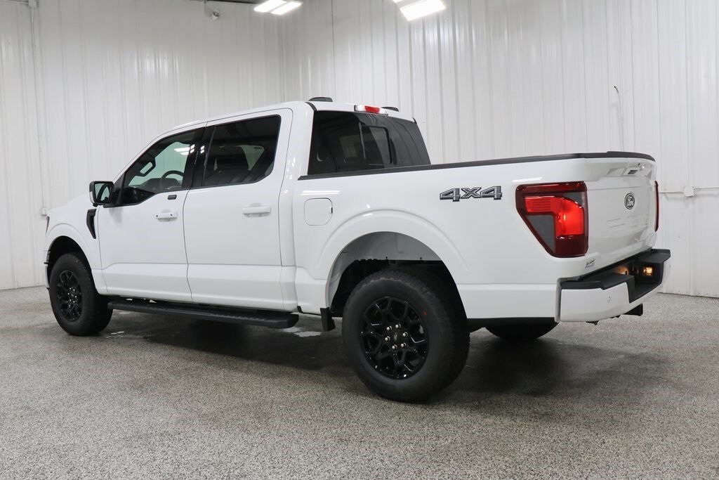 2025 Ford F-150 XLT photo 4