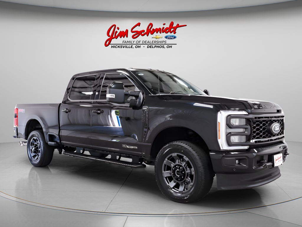 Used 2024 Ford F-250SD Lariat Truck