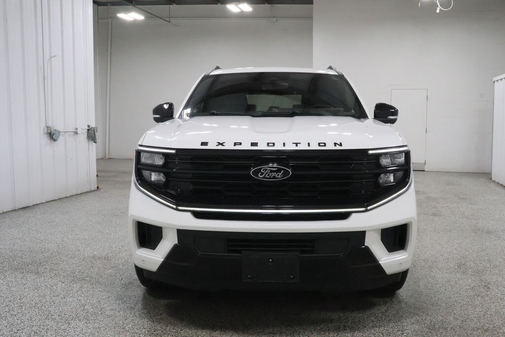 Used 2025 Ford Expedition Max Platinum SUV