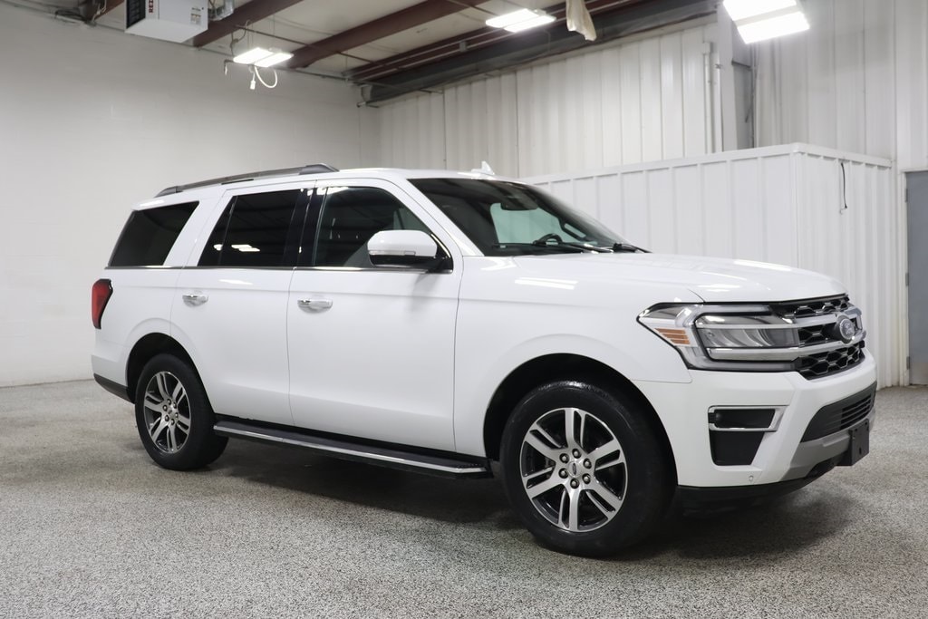 Used 2023 Ford Expedition Limited with VIN 1FMJU2A86PEA35143 for sale in Hicksville, OH