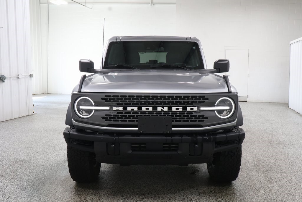 2024 Ford Bronco Badlands photo 3