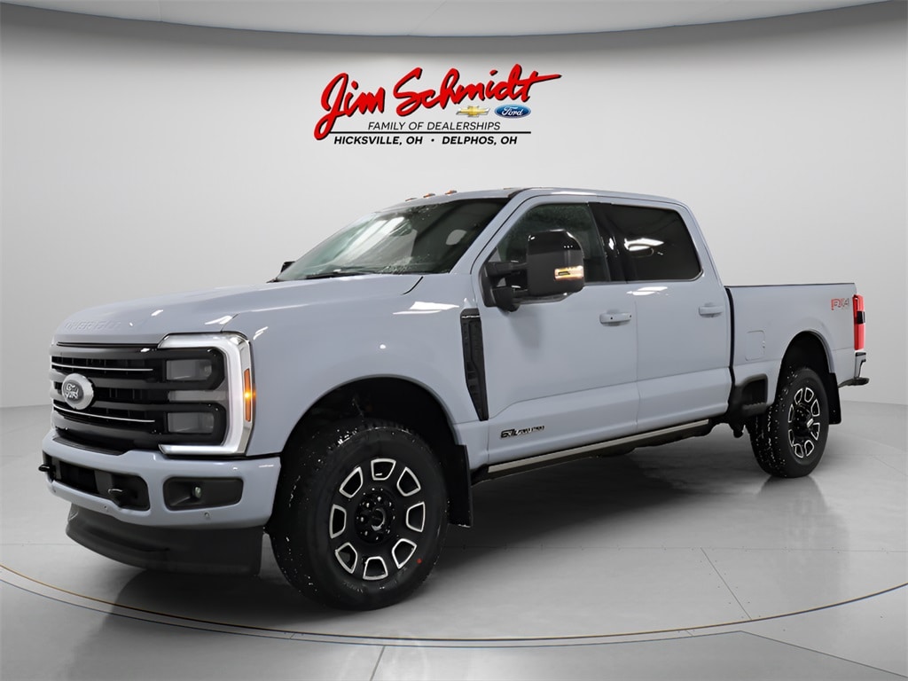 2026 Ford F-250 Super Duty Platinum's photo