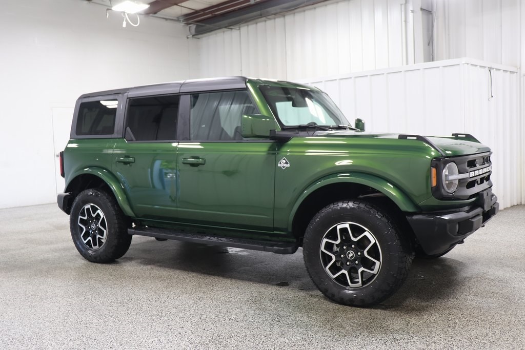 Used 2024 Ford Bronco 4-Door Outer Banks with VIN 1FMDE8BH2RLA35246 for sale in Hicksville, OH