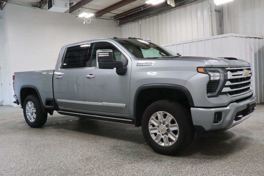 Used 2025 Chevrolet Silverado 2500HD High Country Truck